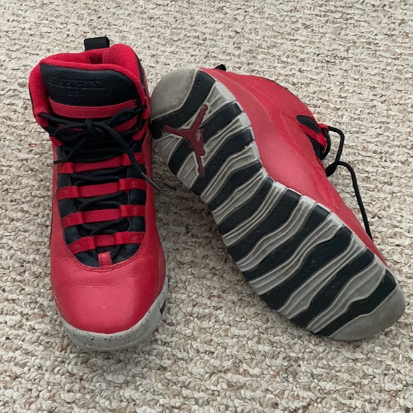 Air Jordan 10 Retro 'Bulls Over Broadway' - Picture 2 of 6